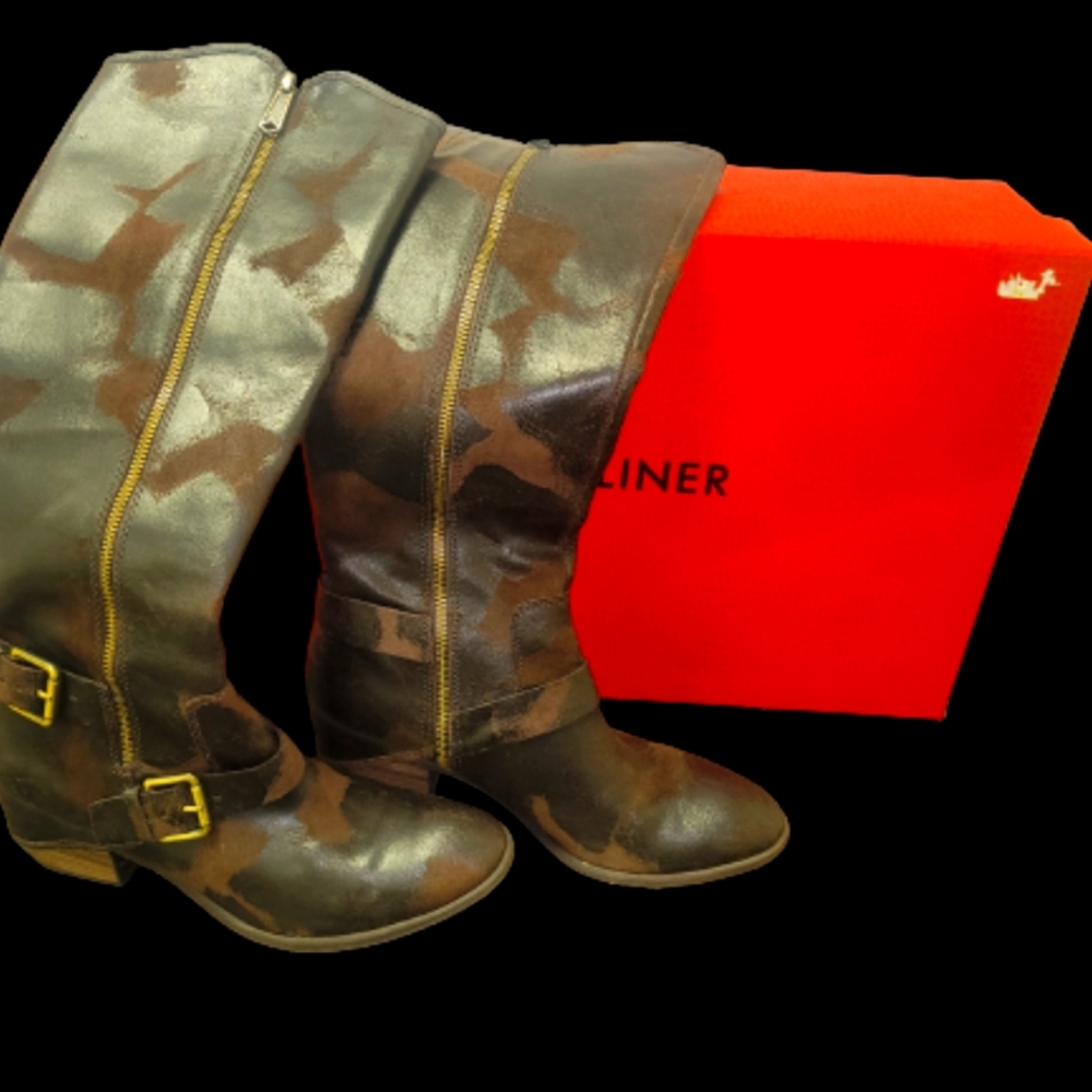 DONALD J.. PLINER BOOTS